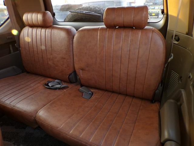 ランドクルーザープラド ＴＸリミテッド　丸目ヘッドライト　社外アルミ　ＳＡＸＯＮマフラー　サンルーフ　ＫＥＮＷＯＯＤナビ　地デジ　ＤＶＤ　後席用モニター（25枚目）