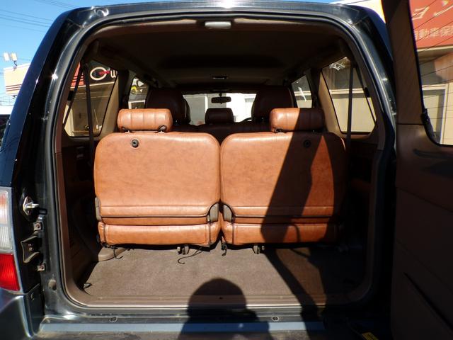 ランドクルーザープラド ＴＸリミテッド　丸目ヘッドライト　社外アルミ　ＳＡＸＯＮマフラー　サンルーフ　ＫＥＮＷＯＯＤナビ　地デジ　ＤＶＤ　後席用モニター（29枚目）