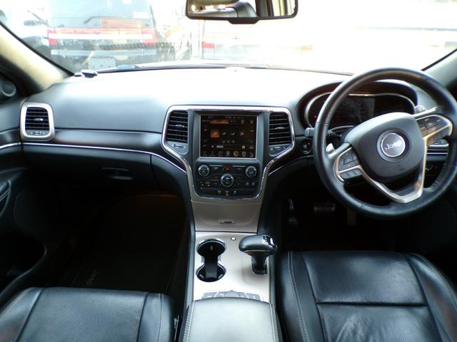 ジープ・グランドチェロキー リミテッド　黒革　サンルーフ　ＢＡＴＴＬＥＺマフラー　ヒッチメンバー＆キャリアカーゴ　パワーバックドア　バックカメラ　スマートキー　　　　プッシュスタート　ＥＴＣ　　スペアキー有　記録簿（4枚目）