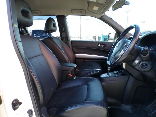 エクストレイル ２０Ｘｔｔ　ナビ　地デジ　フルセグ　Ｂｌｕｅｔｏｏｔｈ　ビルトインＥＴＣ　ディスチャージドランプ　ＵＳＢ　ＨＤＭＩ　クルーズコントロール　純正アルミ　後席アルパインモニター　カプロンシート　シートヒーター　記録簿（19枚目）