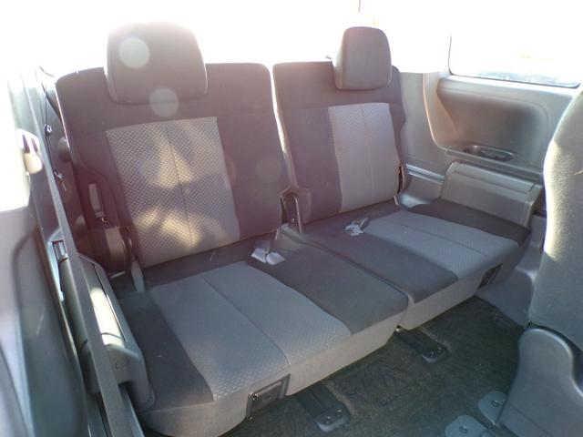 デリカＤ：５ Ｇ　パワーパッケージ　ナビ　地デジ　バックカメラ　ビルトインＥＴＣ　スマートキー　スペアキー　ディスチャージドランプ　フォグランプ　社外アルミ　クルーズコントロール　オールホワイトパール　８人乗り　両側パワースライドドア（19枚目）