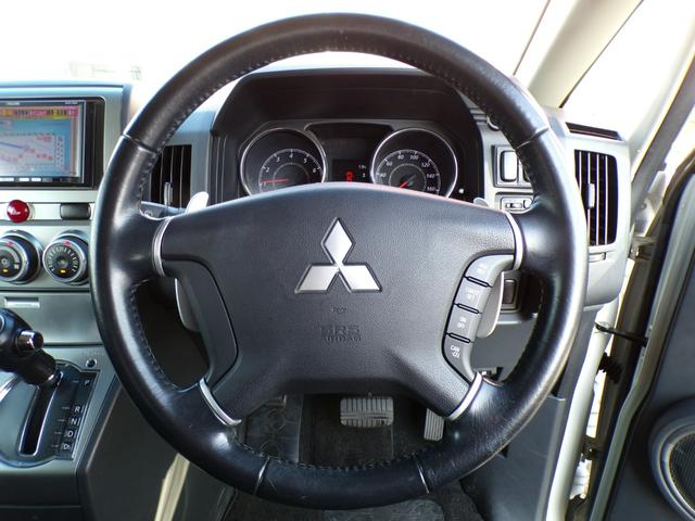 デリカＤ：５ Ｇ　パワーパッケージ　ナビ　地デジ　バックカメラ　ビルトインＥＴＣ　スマートキー　スペアキー　ディスチャージドランプ　フォグランプ　社外アルミ　クルーズコントロール　オールホワイトパール　８人乗り　両側パワースライドドア（25枚目）