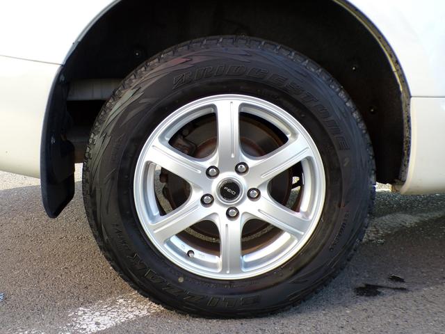 デリカＤ：５ Ｇ　パワーパッケージ　ナビ　地デジ　バックカメラ　ビルトインＥＴＣ　スマートキー　スペアキー　ディスチャージドランプ　フォグランプ　社外アルミ　クルーズコントロール　オールホワイトパール　８人乗り　両側パワースライドドア（38枚目）