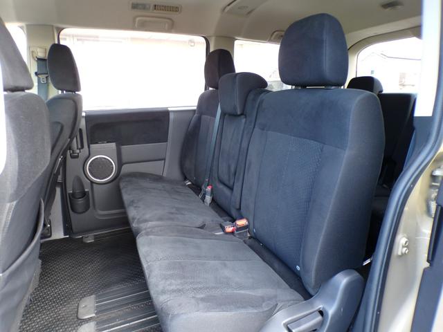 デリカＤ：５ Ｄ　パワーパッケージ　ナビ　フルセグ　Ｂｌｕｅｔｏｏｔｈ　ビルトインＥＴＣ　クルーズコントロール　ディスチャージドランプ　スマートキー　バンパープロテクター　シートヒーター　ベージュ＆ブラック塗装　４ＷＤ　両側パワスラ（26枚目）