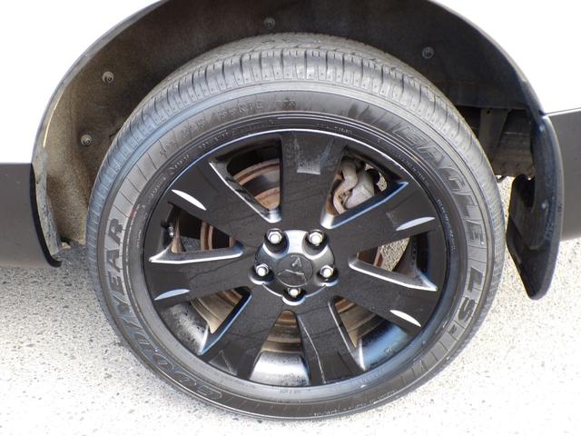 デリカＤ：５ Ｄ　パワーパッケージ　ナビ　フルセグ　Ｂｌｕｅｔｏｏｔｈ　ビルトインＥＴＣ　クルーズコントロール　ディスチャージドランプ　スマートキー　バンパープロテクター　シートヒーター　ベージュ＆ブラック塗装　４ＷＤ　両側パワスラ（40枚目）