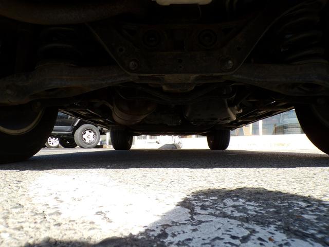 パジェロ ロング　スーパーエクシード　タイミングベルト交換済　本革シート　パワーシート　シートヒーター　ロックフォードプレミアムサウンドシステム　クルーズコントロール　ナビ　Ｂｌｕｅｔｏｏｔｈ　バックカメラ　キーレス　ＥＴＣ　ＡＣ１００Ｖ（18枚目）