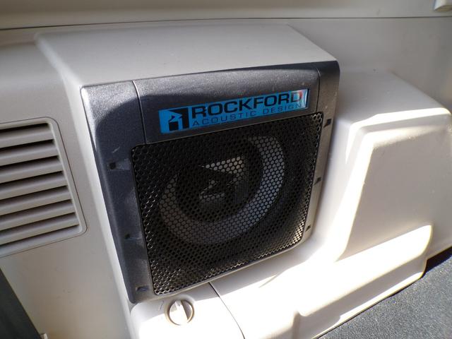 パジェロ ロング　スーパーエクシード　タイミングベルト交換済　本革シート　パワーシート　シートヒーター　ロックフォードプレミアムサウンドシステム　クルーズコントロール　ナビ　Ｂｌｕｅｔｏｏｔｈ　バックカメラ　キーレス　ＥＴＣ　ＡＣ１００Ｖ（27枚目）