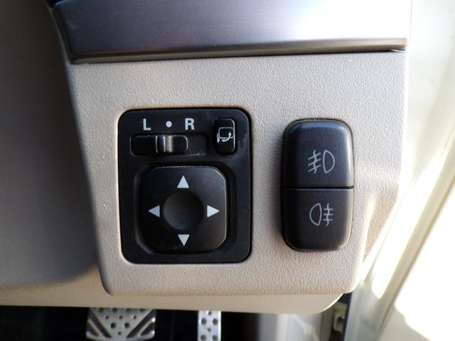 パジェロ ロング　スーパーエクシード　タイミングベルト交換済　本革シート　パワーシート　シートヒーター　ロックフォードプレミアムサウンドシステム　クルーズコントロール　ナビ　Ｂｌｕｅｔｏｏｔｈ　バックカメラ　キーレス　ＥＴＣ　ＡＣ１００Ｖ（37枚目）