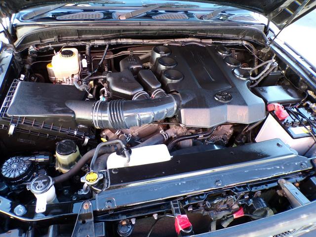 FJクルーザー カラーパッケージ リフトアップ 社外アルミ リアラダー ルーフラック ナビ 地デジ Bluetooth コーナーセンサー バックカメラ クルーズコントロール ETC ステアリングスイッチ キーレス サイドステップ4WD(21枚目)