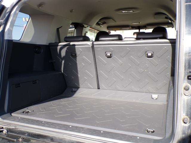 FJクルーザー カラーパッケージ リフトアップ 社外アルミ リアラダー ルーフラック ナビ 地デジ Bluetooth コーナーセンサー バックカメラ クルーズコントロール ETC ステアリングスイッチ キーレス サイドステップ4WD(30枚目)