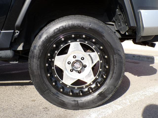 FJクルーザー カラーパッケージ リフトアップ 社外アルミ リアラダー ルーフラック ナビ 地デジ Bluetooth コーナーセンサー バックカメラ クルーズコントロール ETC ステアリングスイッチ キーレス サイドステップ4WD(71枚目)