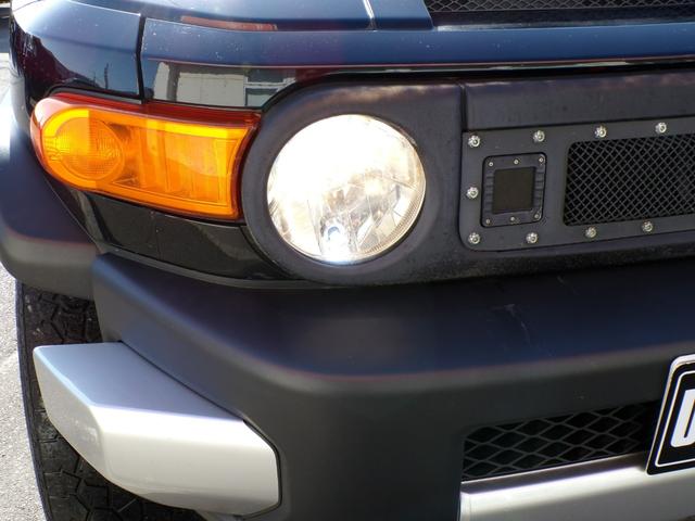 FJクルーザー カラーパッケージ リフトアップ 社外アルミ リアラダー ルーフラック ナビ 地デジ Bluetooth コーナーセンサー バックカメラ クルーズコントロール ETC ステアリングスイッチ キーレス サイドステップ4WD(74枚目)