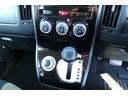 Ｄ　パワーパッケージ　社外ナビ　Ｂｌｕｅｔｏｏｔｈ　バックモニター　フリップダウンモニター　４ＷＤ　シートヒーター　ビルトインＥＴＣ　ヒッチメンバー　ディスチャージドランプ　フォグランプ　純正アルミ　スマートキー　記録簿（27枚目）