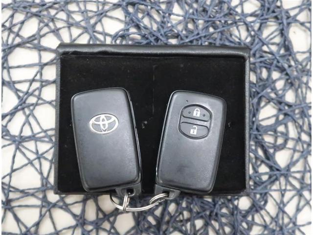 ヴィッツ トヨタ ｕ ｓｄナビ ワンセグ ｂｌｕｅｔｏｏｔｈ接続 運転席 助手席エアバック 衝突被害軽減システム ｅｔｃ スマートキー ワンオーナー 埼玉県 ｕ ｓｄナビ ワンセグ ｂｌｕｅｔｏｏｔｈ接続 運転席 助手席エアバック 衝突被害軽減システム ｅｔｃ