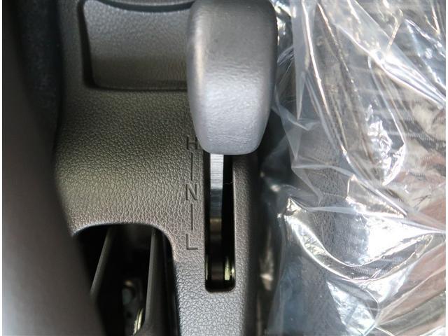 ハイゼットトラック ジャンボ　Ｘ　届出済未使用車　マニュアル車　衝突軽減システム　ペダル踏み間違い　クリアランスソナー　オートマチックハイビーム　アイドリングストップ　スマートキー　運転席・助手席エアバッグ（11枚目）