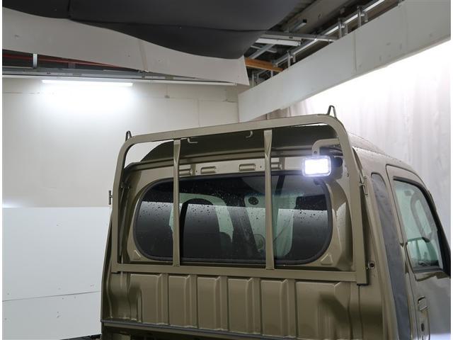 ハイゼットトラック ジャンボ　Ｘ　届出済未使用車　マニュアル車　衝突軽減システム　ペダル踏み間違い　クリアランスソナー　オートマチックハイビーム　アイドリングストップ　スマートキー　運転席・助手席エアバッグ（16枚目）