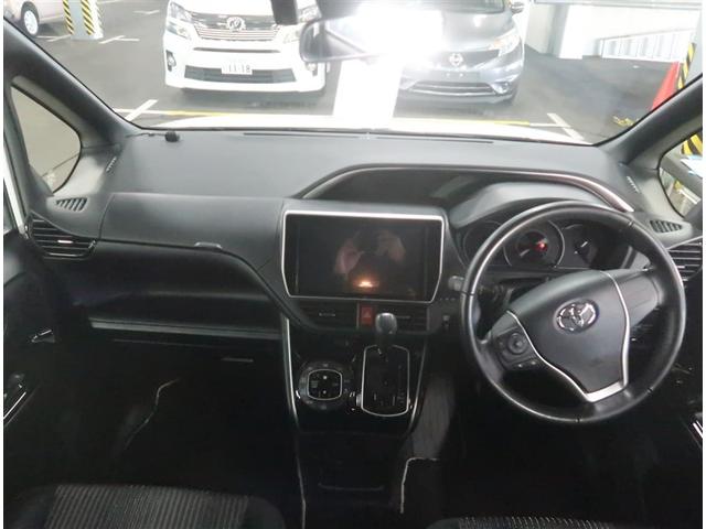 ヴォクシー ＺＳ　煌ＩＩ　純正ＳＤナビ　後席モニター　衝突被害軽減　両側電動スライドドア　ＥＴＣ２．０　オートエアコン　Ｂｌｕｅｔｏｏｔｈ接続　フルセグ　ＣＤ／ＤＶＤ再生　オートライト　スマートキー（13枚目）