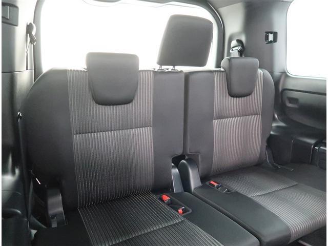 ヴォクシー ハイブリッドＺＳ　純正ＳＤナビゲーション　フルセグＴＶ　Ｂｌｕｅｔｏｏｔｈ接続　ＣＤ＋ＤＶＤ再生　バックカメラ　ＥＴＣ　ＬＥＤヘッドライト　シートヒーター　純正１６インチアルミホイール（17枚目）