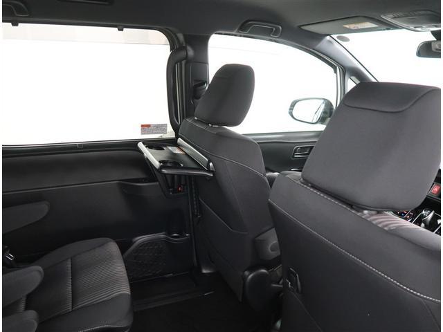 ヴォクシー ハイブリッドＺＳ　純正ＳＤナビゲーション　フルセグＴＶ　Ｂｌｕｅｔｏｏｔｈ接続　ＣＤ＋ＤＶＤ再生　バックカメラ　ＥＴＣ　ＬＥＤヘッドライト　シートヒーター　純正１６インチアルミホイール（18枚目）