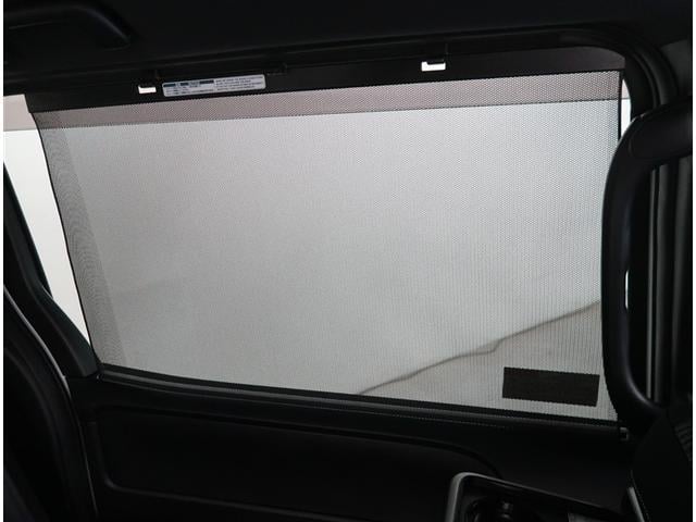 ヴォクシー ハイブリッドＺＳ　純正ＳＤナビゲーション　フルセグＴＶ　Ｂｌｕｅｔｏｏｔｈ接続　ＣＤ＋ＤＶＤ再生　バックカメラ　ＥＴＣ　ＬＥＤヘッドライト　シートヒーター　純正１６インチアルミホイール（19枚目）