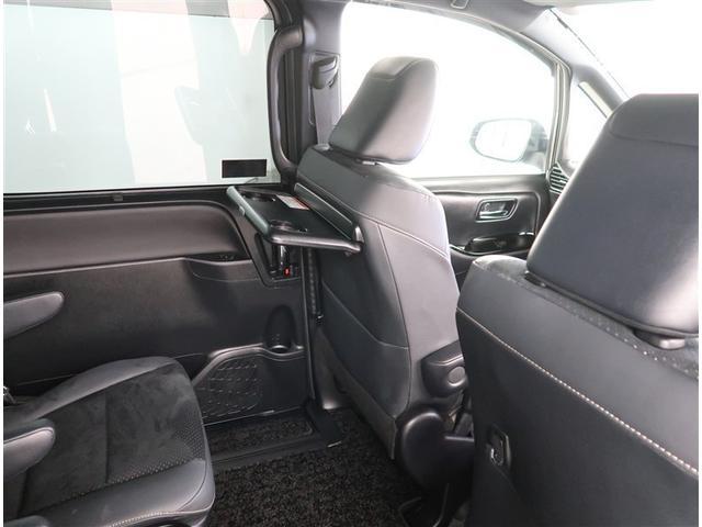 ヴォクシー ＺＳ　煌ＩＩＩ　社外１１型ナビゲーション　フルセグＴＶ　Ｂｌｕｅｔｏｏｔｈ・ＵＳＢ接続　バックカメラ　ＥＴＣ　ＬＥＤヘッドライト　純正１６インチアルミホイール（19枚目）