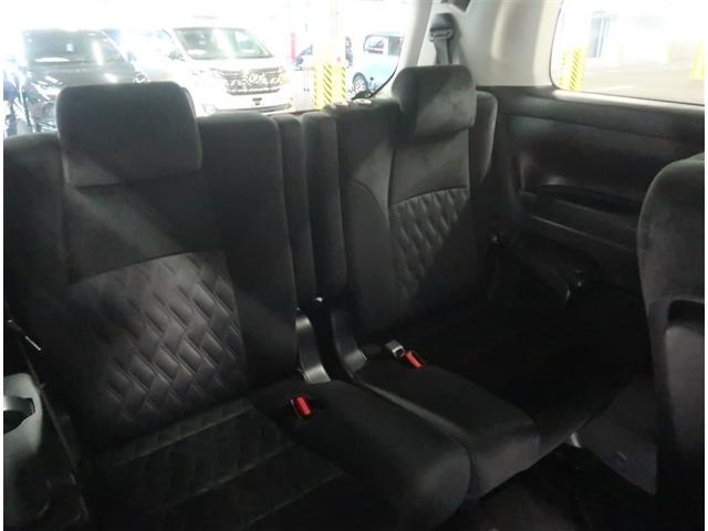 ヴェルファイア ２．５Ｚ　ＳＤナビ　ＤＶＤ　バックカメラ　ＥＴＣ２．０　フルセグ　ミュージックサーバー　ＵＳＢ　ＨＤＭＩ　Ｂｌｕｅｔｏｏｔｈ　後席モニター　オットマン　純正アルミ　ＬＥＤヘッドライト　両側電動スライド（16枚目）