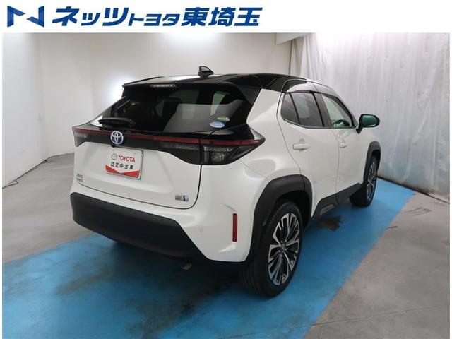 ヤリスクロス ハイブリッドＺ　ディスプレイオーディオナビ　レーダークルーズコントロール　フルセグＴＶ　ＵＳＢ・Ｂｌｕｅｔｏｏｔｈ接続　ＥＴＣ２．０　全周囲モニター　ブラインドスポットモニター　ＬＥＤヘッドライト　オートハイビーム（7枚目）