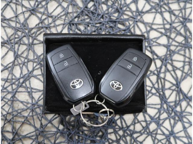 ヤリスクロス ハイブリッドＺ　ディスプレイオーディオナビ　レーダークルーズコントロール　フルセグＴＶ　ＵＳＢ・Ｂｌｕｅｔｏｏｔｈ接続　ＥＴＣ２．０　全周囲モニター　ブラインドスポットモニター　ＬＥＤヘッドライト　オートハイビーム（13枚目）