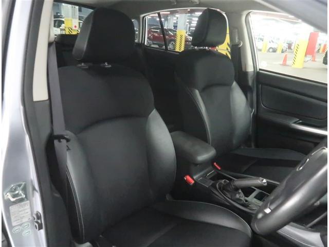 インプレッサスポーツ ２．０ｉ－Ｓアイサイト　メモリーナビ　フルセグ　ＤＶＤ　ＥＴＣ　リヤカメラ　衝突被害軽減装置　レーダークルーズ　メディアプレイヤー接続　ミュージックサーバー　Ｂｌｕｅｔｏｏｔｈ　前ドラレコ　パワーシート　純正アルミ（14枚目）