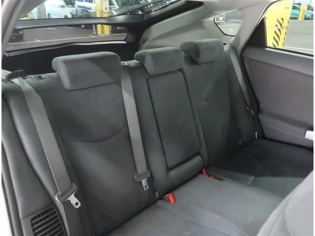 プリウス Ｇツーリングセレクション　ＳＤナビ　フルセグ　ＤＶＤ　ＥＴＣ　リヤカメラ　Ｂｌｕｅｔｏｏｔｈ　メディアプレイヤー接続　純正アルミ　ＬＥＤヘッドライト　スマートキー（7枚目）