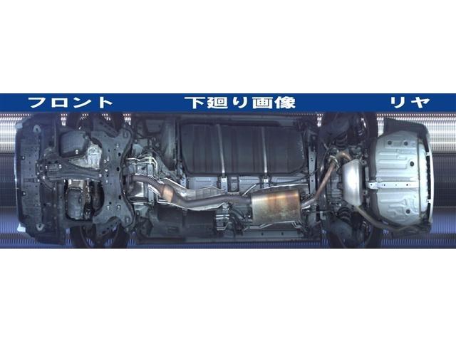 ヴォクシー ＺＳ　煌ＩＩ　ＳＤナビ　フルセグ　ＤＶＤ　ＥＴＣ２．０　リヤカメラ　オートクルーズ　クリアランスソナー　ミュージックサーバー　Ｂｌｕｅｔｏｏｔｈ　後席モニター　純正アルミ　両側電動スライドドア　ローダウン（4枚目）