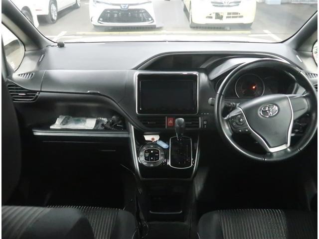 ヴォクシー ＺＳ　煌ＩＩ　ＳＤナビ　フルセグ　ＤＶＤ　ＥＴＣ２．０　リヤカメラ　オートクルーズ　クリアランスソナー　ミュージックサーバー　Ｂｌｕｅｔｏｏｔｈ　後席モニター　純正アルミ　両側電動スライドドア　ローダウン（5枚目）