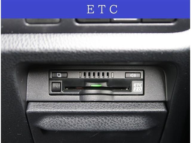 ヴォクシー ＺＳ　煌ＩＩＩ　純正１２型後席モニター　ＳＤナビ　フルセグ　ＤＶＤ　ＥＴＣ２．０　リヤカメラ　衝突被害軽減装置装置　オートクルーズ　クリアランスソナー　ミュージックサーバー　Ｂｌｕｅｔｏｏｔｈ　純正アルミ（12枚目）