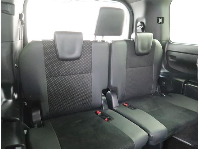 ヴォクシー ＺＳ　煌ＩＩＩ　純正９型ナビゲーション　フルセグ　ＤＶＤ　ＥＴＣ　リヤカメラ　衝突被害軽減装置　オートクルーズ　クリアランスソナー　ミュージックサーバー　Ｂｌｕｅｔｏｏｔｈ　純正アルミ　ＬＥＤヘッドライト（19枚目）