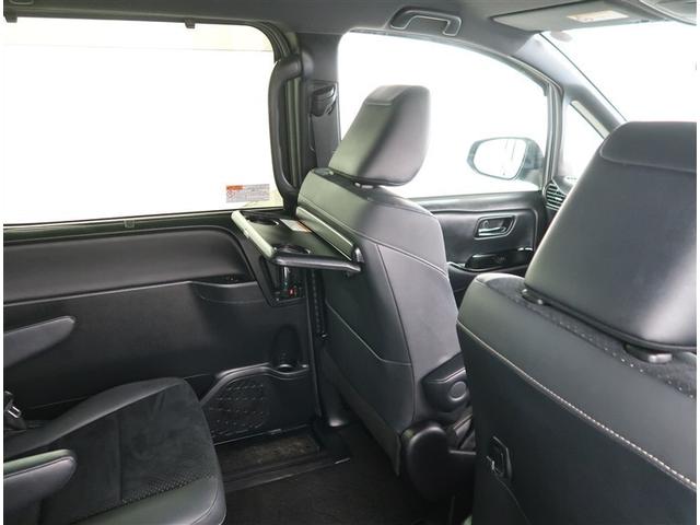 ヴォクシー ＺＳ　煌ＩＩＩ　純正９型ナビゲーション　フルセグ　ＤＶＤ　ＥＴＣ　リヤカメラ　衝突被害軽減装置　オートクルーズ　クリアランスソナー　ミュージックサーバー　Ｂｌｕｅｔｏｏｔｈ　純正アルミ　ＬＥＤヘッドライト（20枚目）