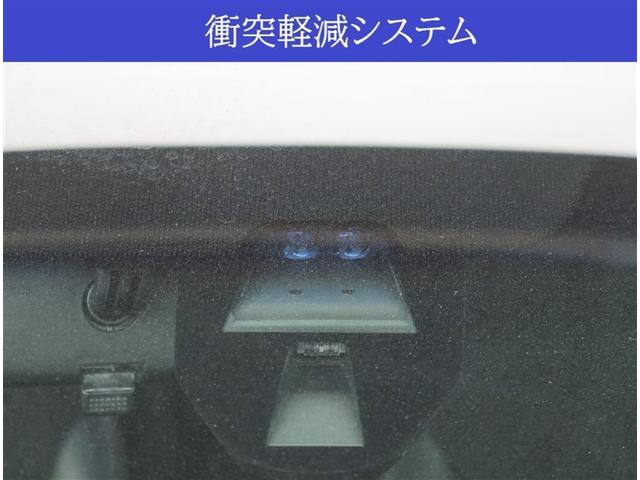 フィットハイブリッド Ｌパッケージ　ＳＤナビ　フルセグ　ＤＶＤ　ＥＴＣ　リヤカメラ　衝突被害軽減装置　オートクルーズ　ミュージックサーバー　Ｂｌｕｅｔｏｏｔｈ　ＬＥＤヘッドライト　スマートキー（10枚目）