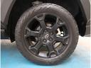 【タイヤ・ホイール】タイヤサイズ225/60R18の純正アルミホイールです。タイヤ溝は約7mmになります。