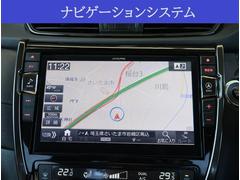 【ナビ】Aftermarket１０型ナビが付いています。ＣＤ録音やＤＶＤ再生、Ｂｌｕｅｔｏｏｔｈオーディオ、フルセグＴＶ、ＵＳＢなどの音楽機能がご利用頂けます。 3