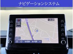 【ナビ】純正９型ディスプレイオーディオ＋ナビが付いています。ＢｌｕｅｔｏｏｔｈオーディオやフルセグＴＶ、ＵＳＢ接続などの音楽機能がご利用頂けます。 3