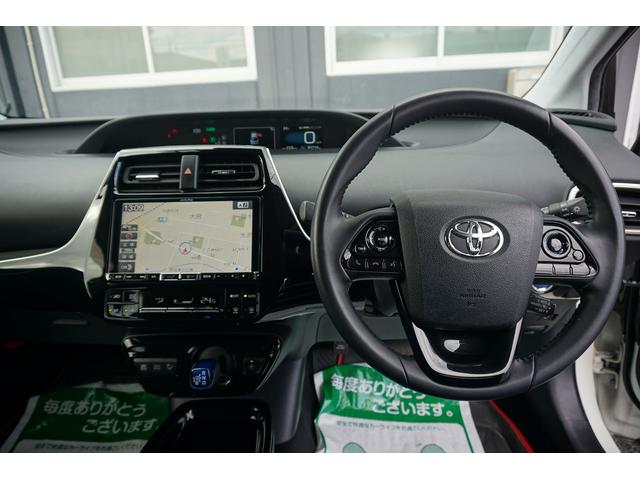 プリウス Sセーフティプラス ツートーン 9インチナビTV Bカメラ ETC 前後ドライブレコーダー クルコン トヨタセーフティ スマートキー(14枚目)