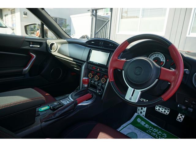８６ ＧＴ　ＴＥＩＮ車高調　社外ヘッドライト　ファイバーテール　ナビＴＶ地デジ　Ｂカメラ　ＥＴＣ　スマートキー　横滑り防止　スペアキー　パドルシフト（16枚目）