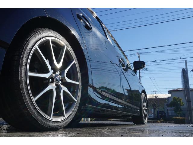 プリウス Sツーリングセレクション・G’s 純正8インチナビTV Bカメラ ETC スマートキー(12枚目)