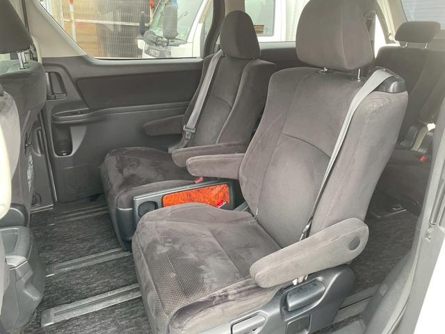 ヴェルファイア 2.4Z プラチナムセレクション(15枚目)