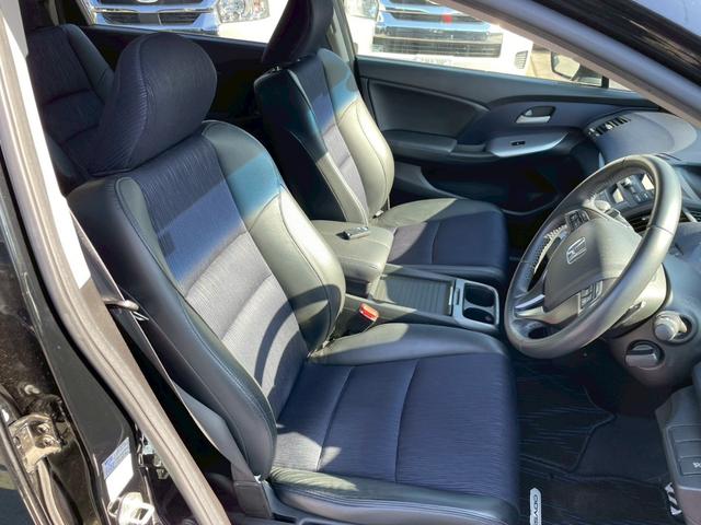 オデッセイ アブソルート（27枚目）