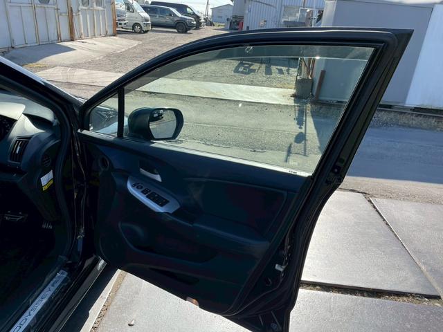 オデッセイ アブソルート（28枚目）