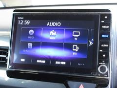 ナビゲーションはギャザズメモリーナビ（ＶＸＵ−２０７ＮＢｉ）を装着しております。ＡＭ、ＦＭ、ＣＤ、ＤＶＤ再生、Ｂｌｕｅｔｏｏｔｈ、音楽録音再生、フルセグＴＶがご使用いただけます。 5