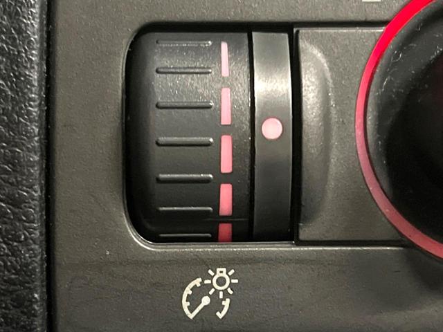 2.0GT WR-リミテッド 2005 4WD STIゲノムマフラー MOMO製専用ステアリング ターボ 専用シート パワーシート HIDヘッド ETC ビルシュタインダンパー ストラーダナビ 禁煙車 電動格納ミラー(37枚目)