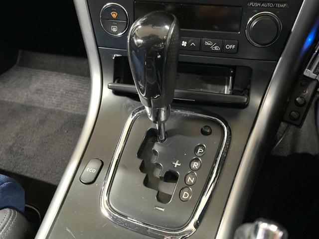 2.0GT WR-リミテッド 2005 4WD STIゲノムマフラー MOMO製専用ステアリング ターボ 専用シート パワーシート HIDヘッド ETC ビルシュタインダンパー ストラーダナビ 禁煙車 電動格納ミラー(45枚目)