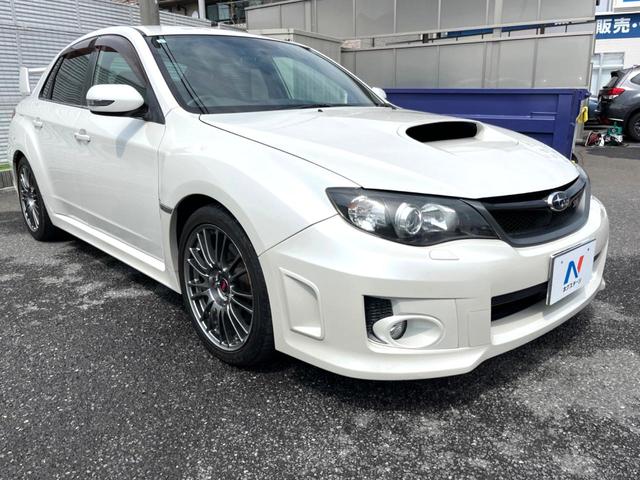 インプレッサ ＷＲＸ　ＳＴＩ　Ａライン　タイプＳ　後期型　大型リヤスポイラー　バックカメラ　ＥＴＣ　パワーシート　スマートキー　パドルシフト　純正革巻きハンドル　横滑り防止機能　クルーズコントロール　純正１８インチアルミ　パドルシフト　ＥＴＣ（17枚目）