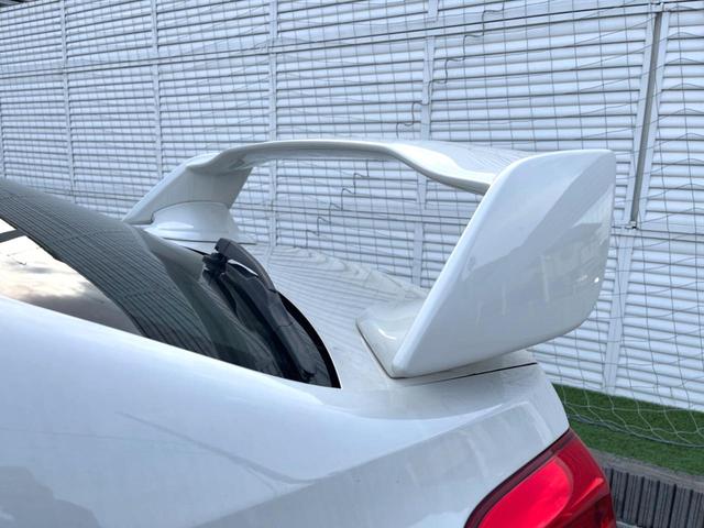 ＷＲＸ　ＳＴＩ ＳＴＩ　タイプＳ　ＳＴＩエアロ　大型リアスポイラー　アドバンスドセイフティパッケージ　ＳＤナビ　バックカメラ　ＥＴＣ　ビルシュタインダンパー　パワーシート　シートヒーター　純正１９インチアルミホイール　ＬＥＤヘッド（3枚目）